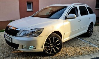 ŠKODA OCTAVIA COMBI FACELIFT 2.0 CR TDI KUPENE V SR - 2