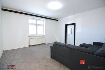 Rodinný dom s veľkým pozemkom v centre na prenájom - 2