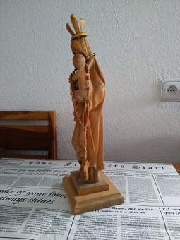 Madonna s růžencem - 2