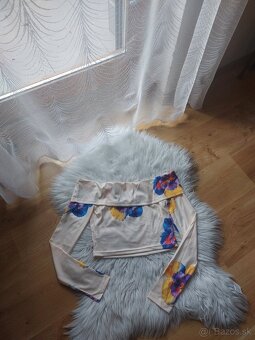 Shein topy nenosené vo veľkosti S - 2
