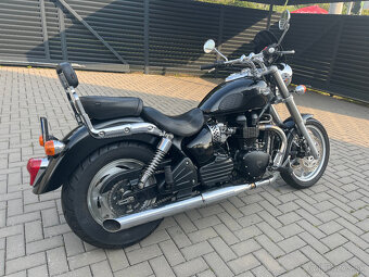 Triumph Speedmaster - 2