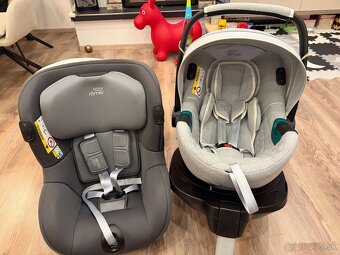 BRITAX RÖMER Dualfix i-Sense Midnight Grey + vajíčko - 2