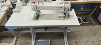 Průmyslový šicí stroj s dvojitým podáváním Juki DU-1181N - 2