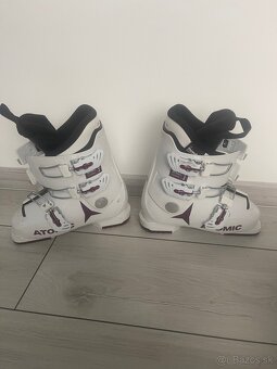 Lyžiarky Atomic 21/21,5 - 2