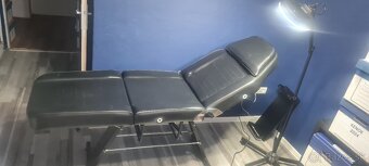 Tetovacie a masazne lehatko plus stolička - 2