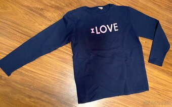 Tmavomodrá mikina LOVE veľ. na 13-14 rokov, nová - 2