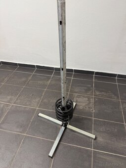 stojan na kolesa - 2