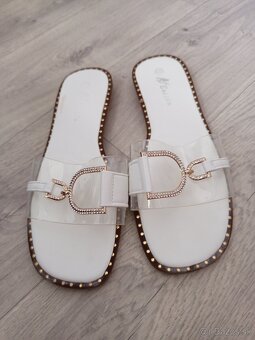 Set letného oblečenia - 2