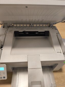 HP LaserJet Pro MFP M130nw - 2