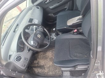 SEDADLA SUZUKI SWIFT III. - 2