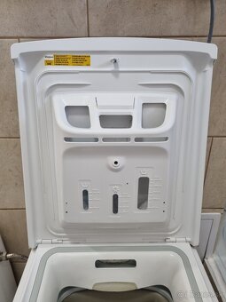 Zhora plnená práčka Whirlpool - 2