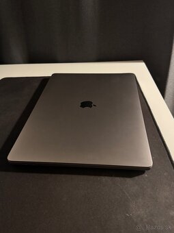 MacBook Pro 16" 2019, i9, 16GB, 512GB - 2