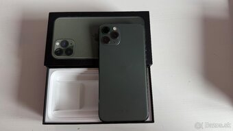 iPhone 11 Pro 256GB Midnight Green - 2
