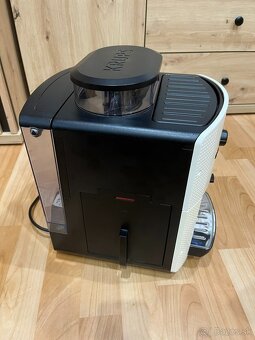 Predám automatický kávovar KRUPS EA81 - 2