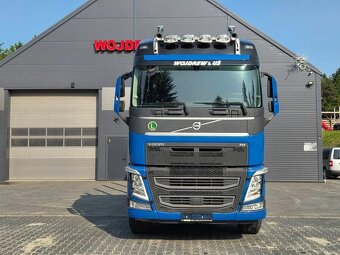 VOLVO FH13 do drewna drzewa lasu kłoda stos dłużyca - 2
