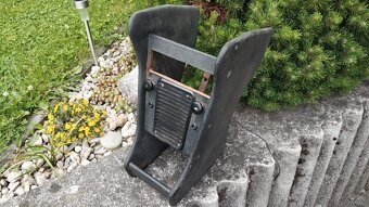 Použitý dobový středový panel na rádio - Škoda 110R erko. - 2