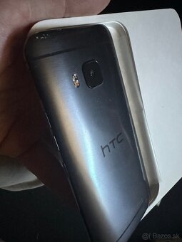 HTC One M9 - 2