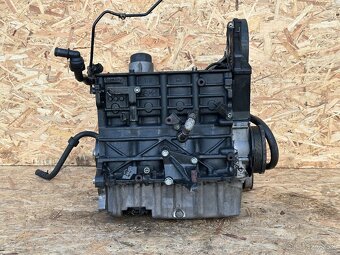 1.9 TDI 85kw AUY Blok motora - 2