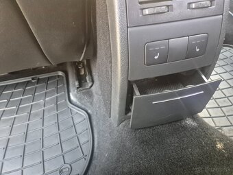 Kozeny interier laurin klement  sound system - 2