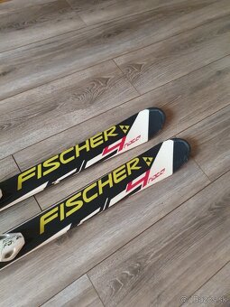 Predam lyze FISCHER RC 4 Race,dlzka 140 cm - 2