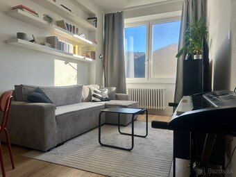 Apartmán s výhľadom na zeleň len 3 minúty od centra BB 🌿 - 2
