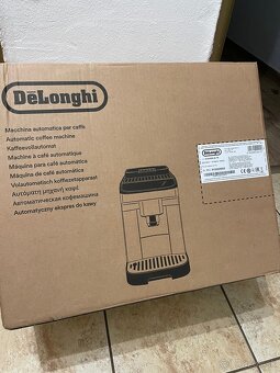 DeLonghi kávovar - 2