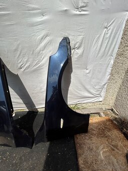 Bmw e60 predne blatniky - 2