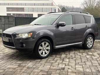 Mitsubishi Outlander 2.2 DI-D 130kw 2012 Klima BI-XENON PDC - 2
