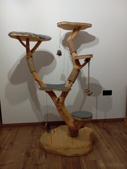 Mačací strom - 2