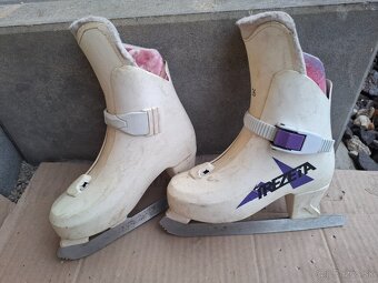 Detské korčule dievčenské - 2