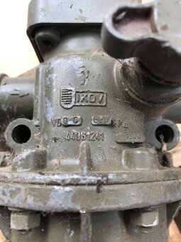 Regulátor vzduchu zetor 7211 - 2