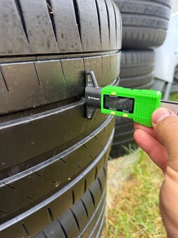 325/35 R22 Michelin - 2