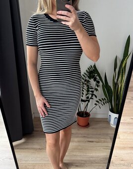 Michael Kors šaty (S) - 2