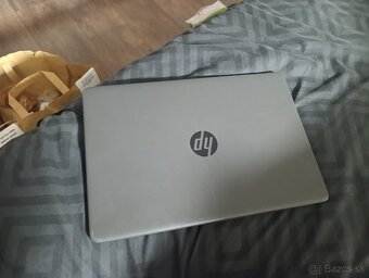 Ноутбук HP 255-G8 (AL0B7AT) Dark Ash Silver Plastic - 2