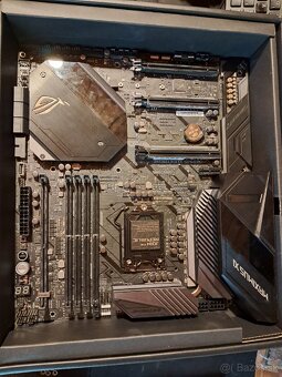 Asus maximus xi extreme - 2