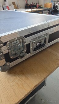 predam case na Pioneer - 2