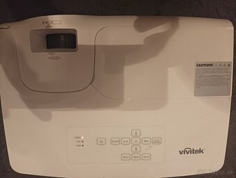 Projektor VIVITEK - 2