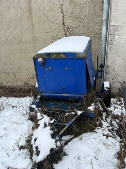 Benzínová elektrocentrála. - 2