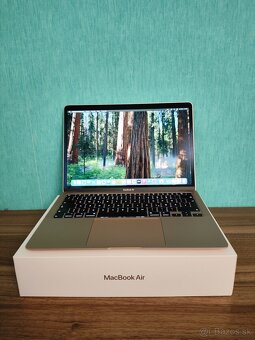 MacBook Air 2020 | i7 • 8GB • 256GB SSD - 2