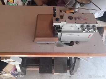 Šijací stroj Overlock - 2