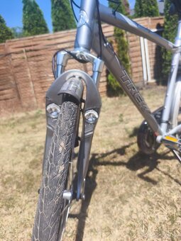 Elektrobicykel TREK - 2