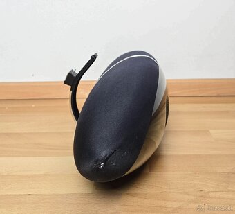 Bowers & Wilkins Zeppelin air - 2