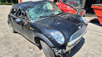Mini One Mini Cooper 1,6i 66kw kód: W10B16A - 2