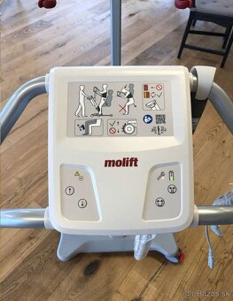 Molift zdvíhací a oporný stroj - 2