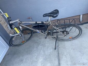 Predam bicykle Trek 7000 - 2