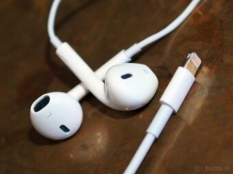 Káblové sluchátka Apple pre iPhone - 2
