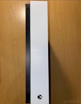 Xbox one s 500gb - 2
