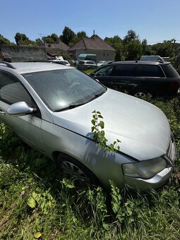 Rozpredam Volkswagen passat b6 combi - 2