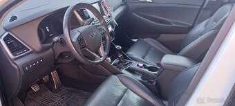 Hyundai Tucson - 2