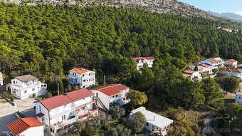 Dom s tromi apartmánmi v centre, Starigrad Paklenica - 2
